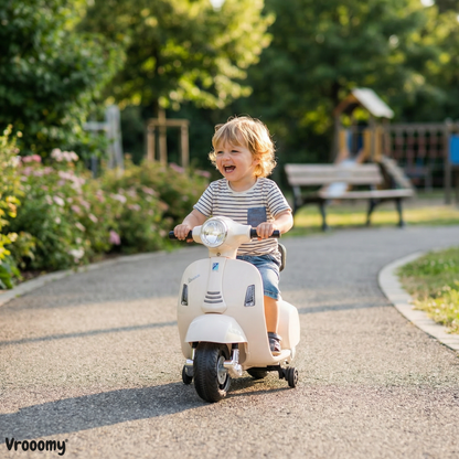 Piaggio Vespa GTS 125 - White