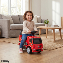 Mercedes-Benz Antos - Red