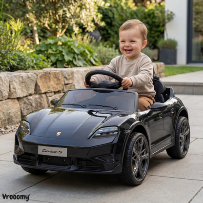 Porsche Taycan Turbo S - Zwart