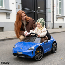 Porsche Taycan Turbo S - Blauw